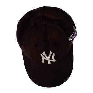 Yankees World Series 2000 Vintage Fade New Era 59Fifty 7 1/4 Low Profile MLB Hat